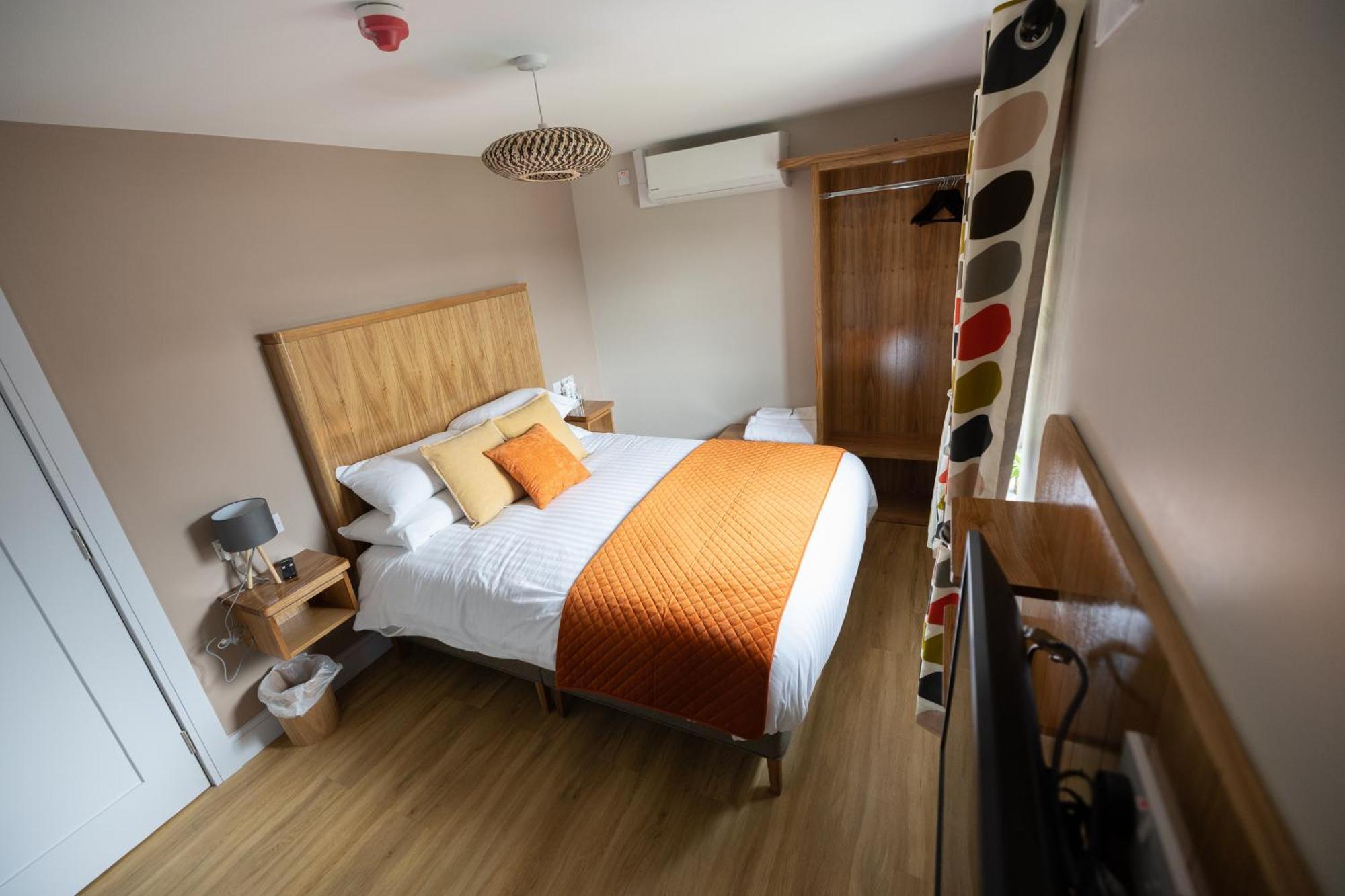 Hotel The Orchard House Kilkenny Exterior foto